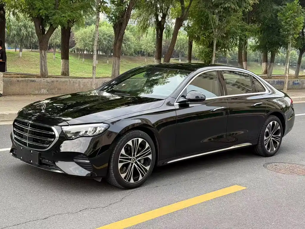 Mercedes-Benz E-Class New Energy 2024 — фото 1