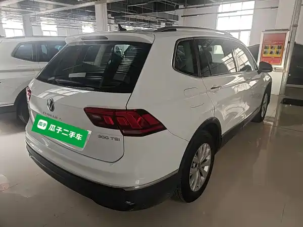 Volkswagen Tiguan L 2024