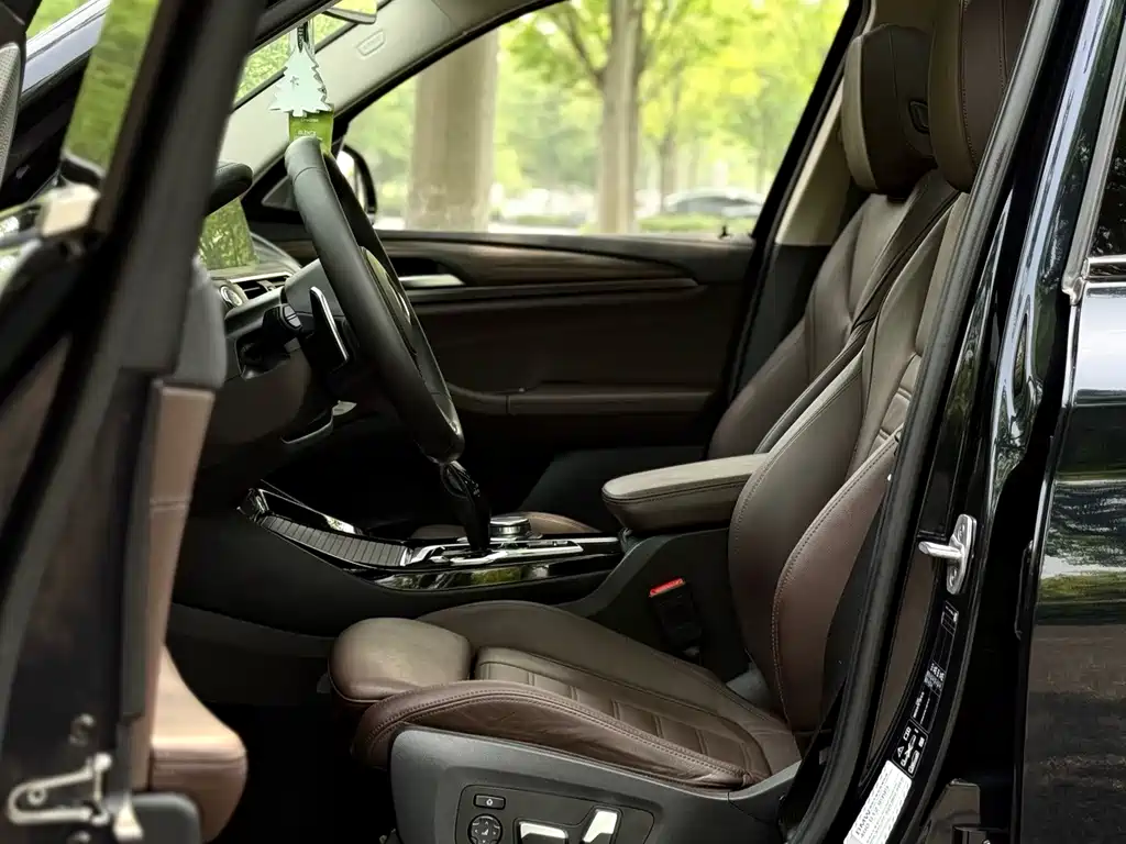 BMW X3 2021