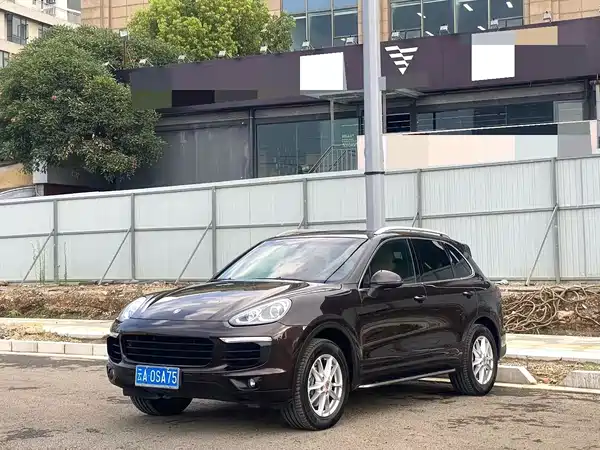 Porsche Cayenne 2016