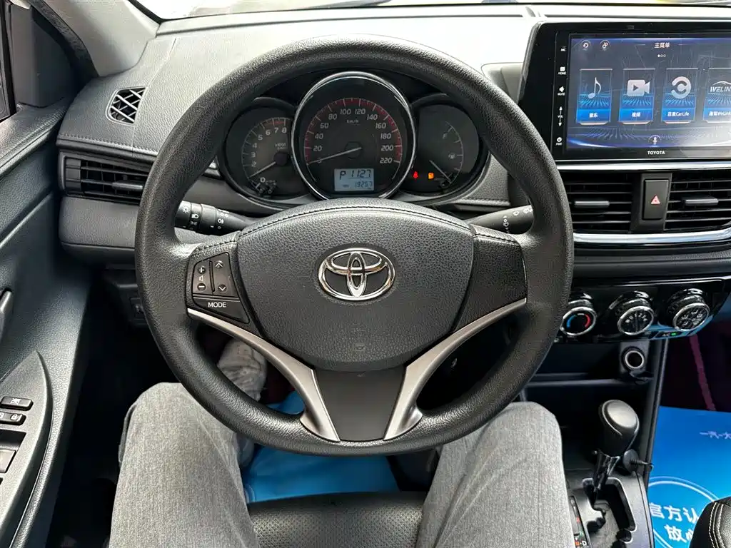 Toyota Vios 2022 — фото 8