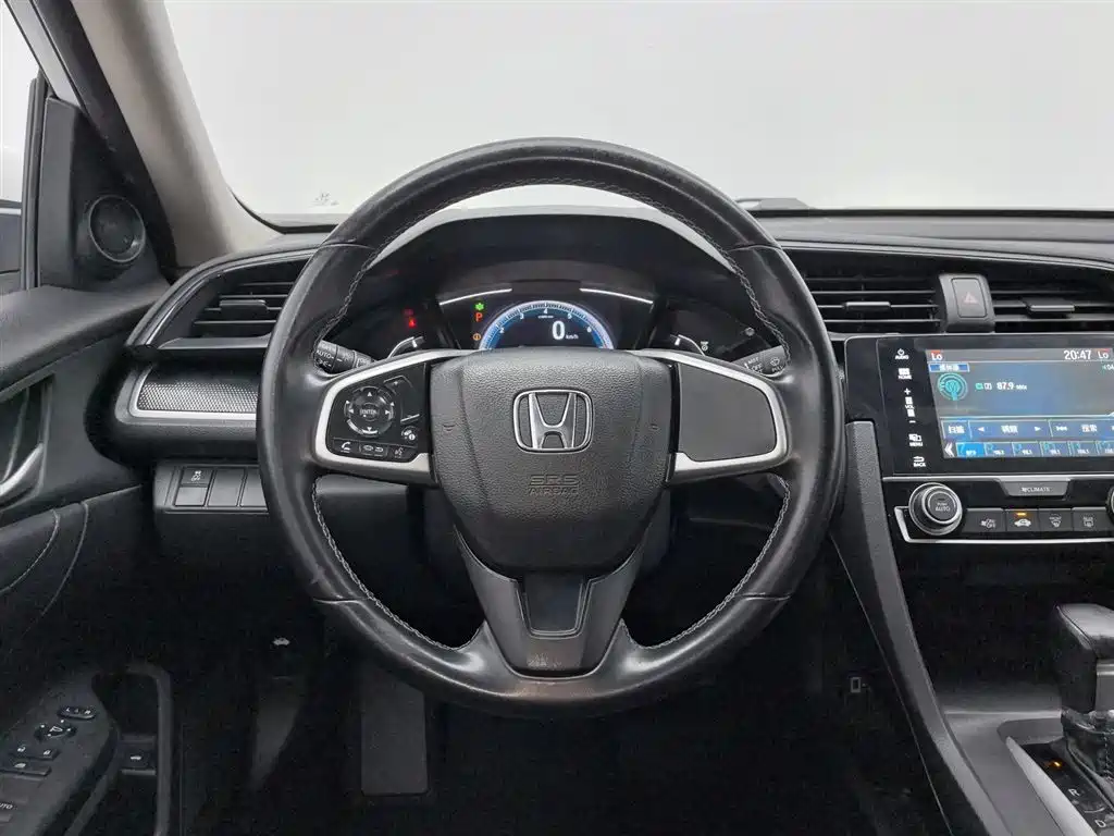 Honda Civic 2021 — фото 11