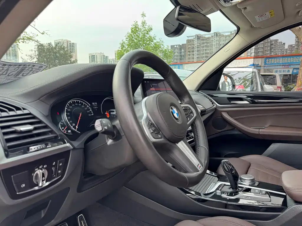 BMW X3 2019 — фото 12