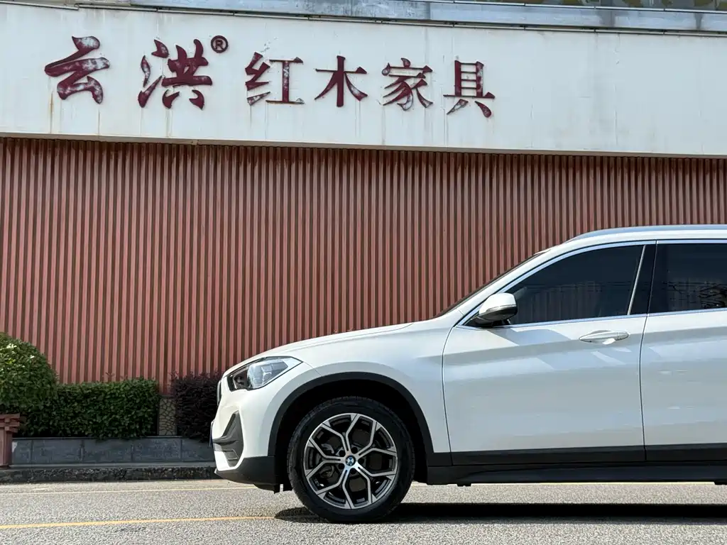 BMW X1 2021