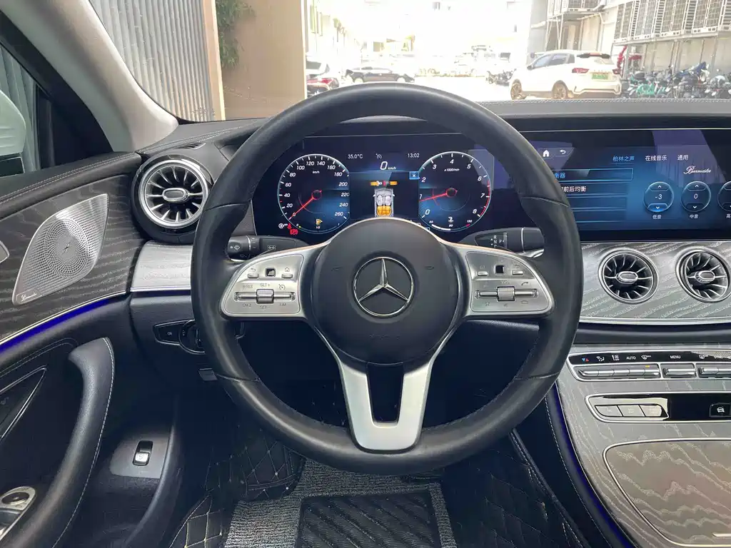 Mercedes-Benz CLS 2021 — фото 12