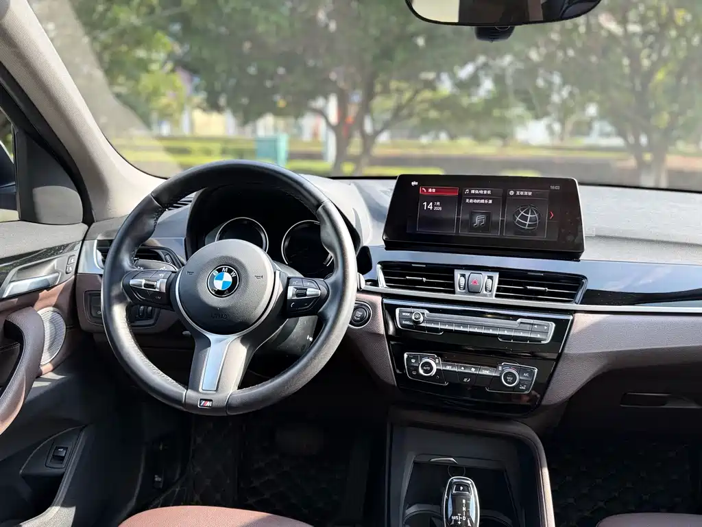 BMW X1 2021 — фото 15