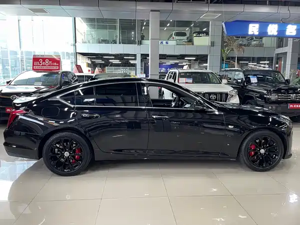 Cadillac CT5 2023