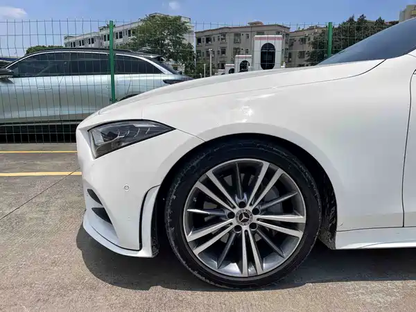 Mercedes-Benz CLS 2021