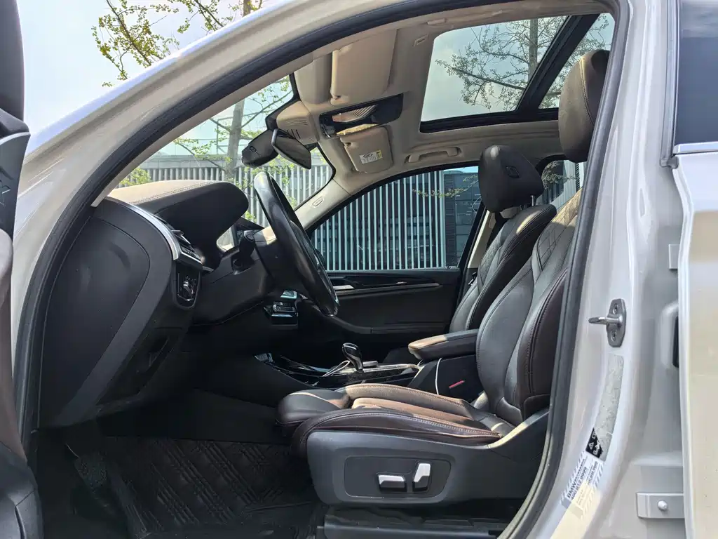 BMW X3 2021