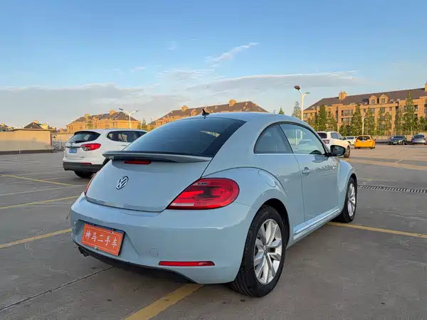 Volkswagen Beetle 2015