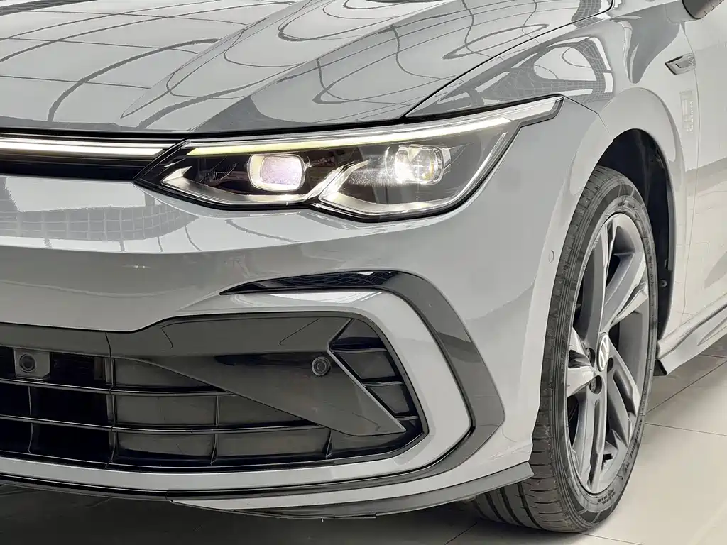 Volkswagen Golf 2022