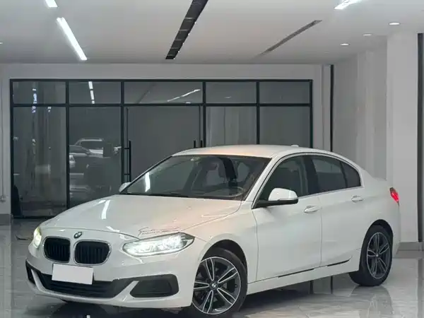 BMW 1 Series 2020