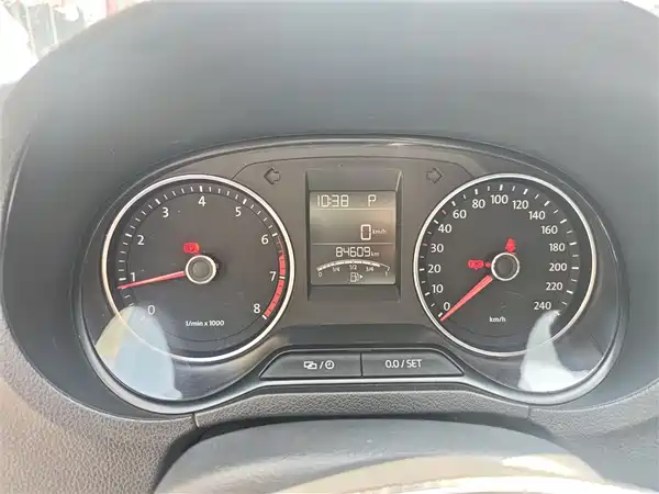 Volkswagen Polo 2014