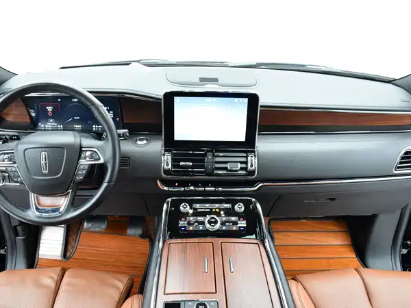 Lincoln Navigator 2020