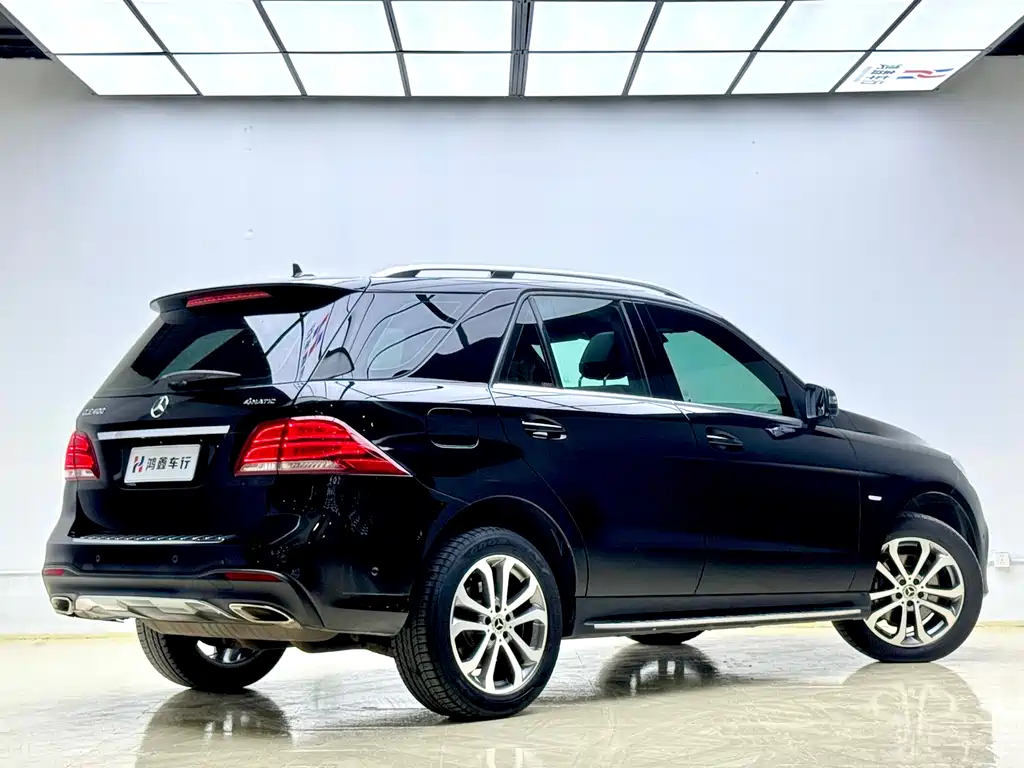 Mercedes-Benz GLE 2018 — фото 5
