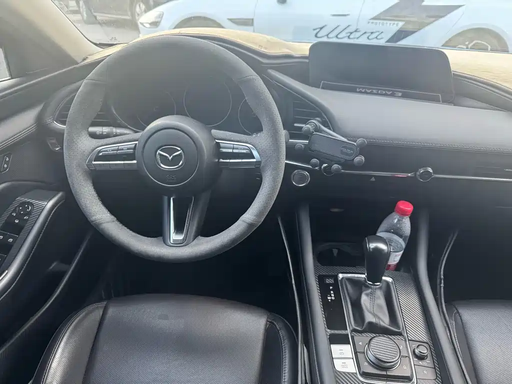 Mazda 3 Axela 2020