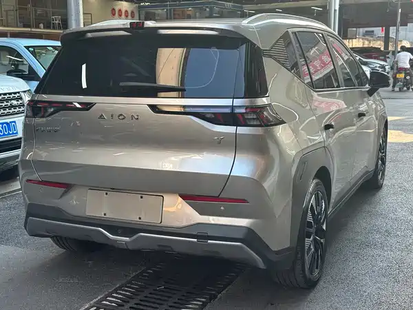 Aion Y 2022
