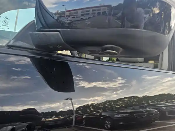 Mazda 8 2015