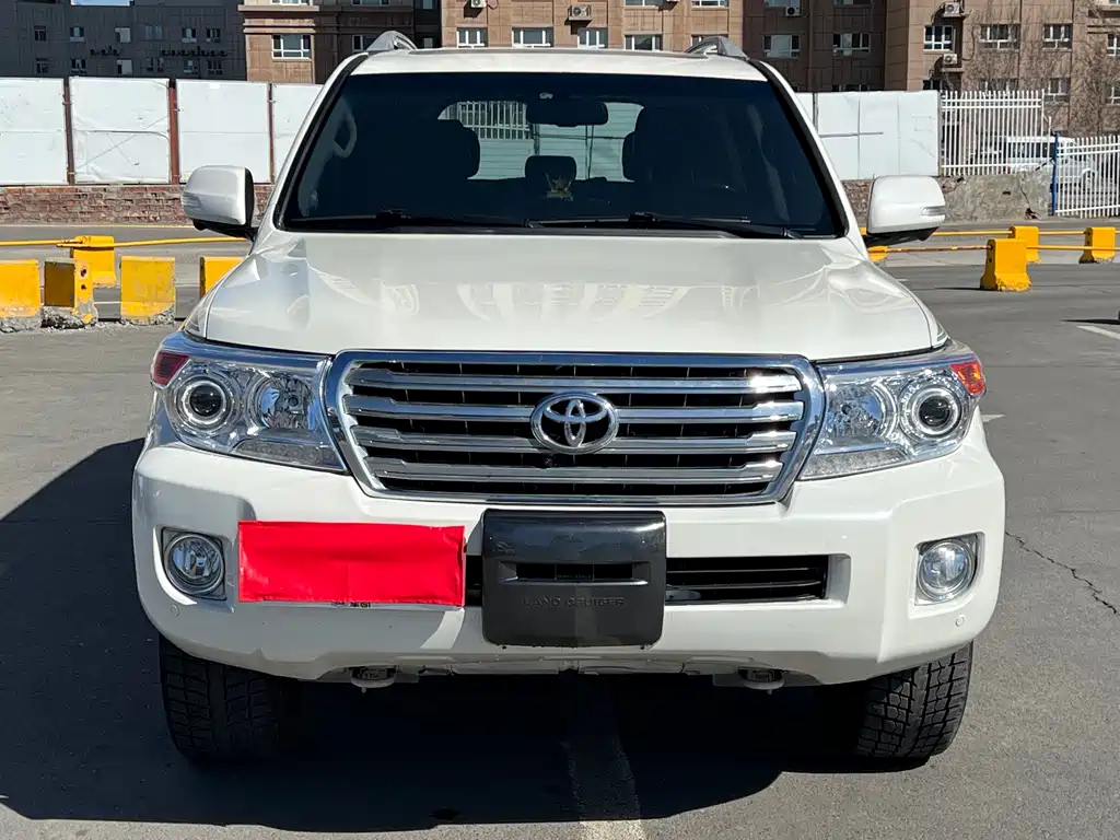 Toyota Land Cruiser 2014 — фото 2
