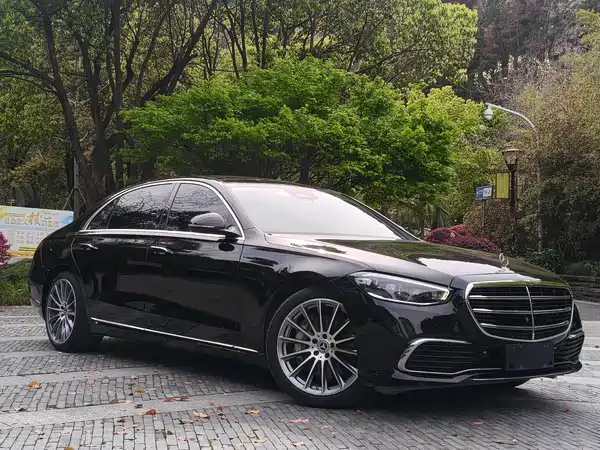 Mercedes-Benz S-Class 2023