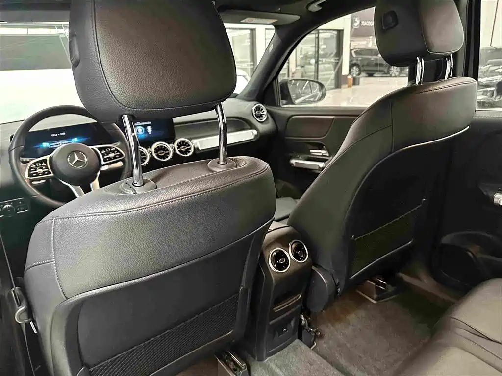 Mercedes-Benz GLB 2022 — фото 10