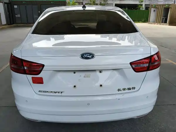 Ford Escort 2018