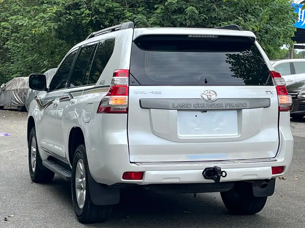 Toyota Prado 2017 — фото 6