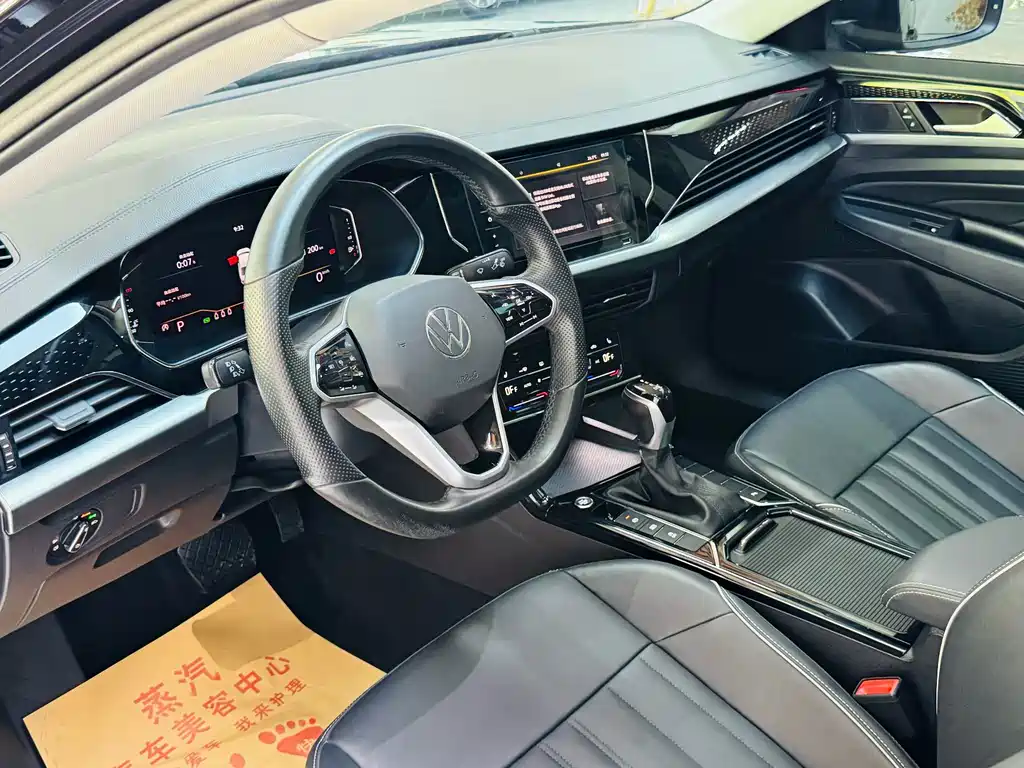 Volkswagen Passat 2023