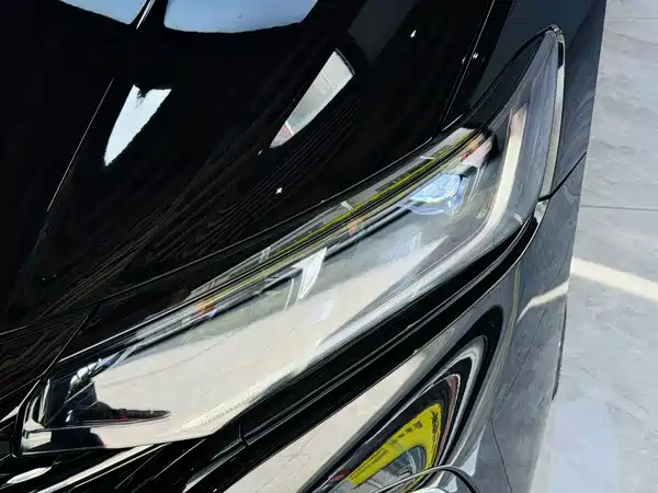Volkswagen Passat 2023