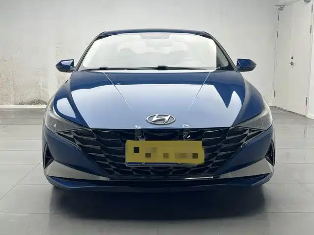 Hyundai Elantra 2021