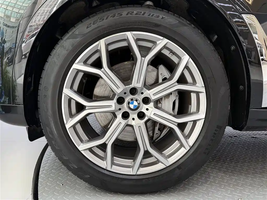 BMW X7 2022 — фото 19