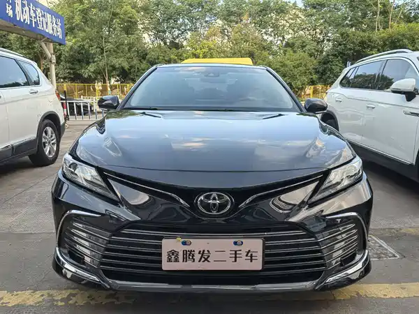 Toyota Camry 2021