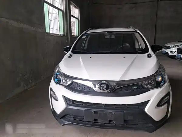BYD Yuan 2016