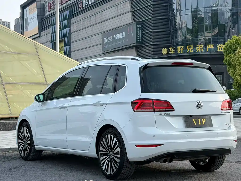 Volkswagen Golf Jialu 2017 — фото 7