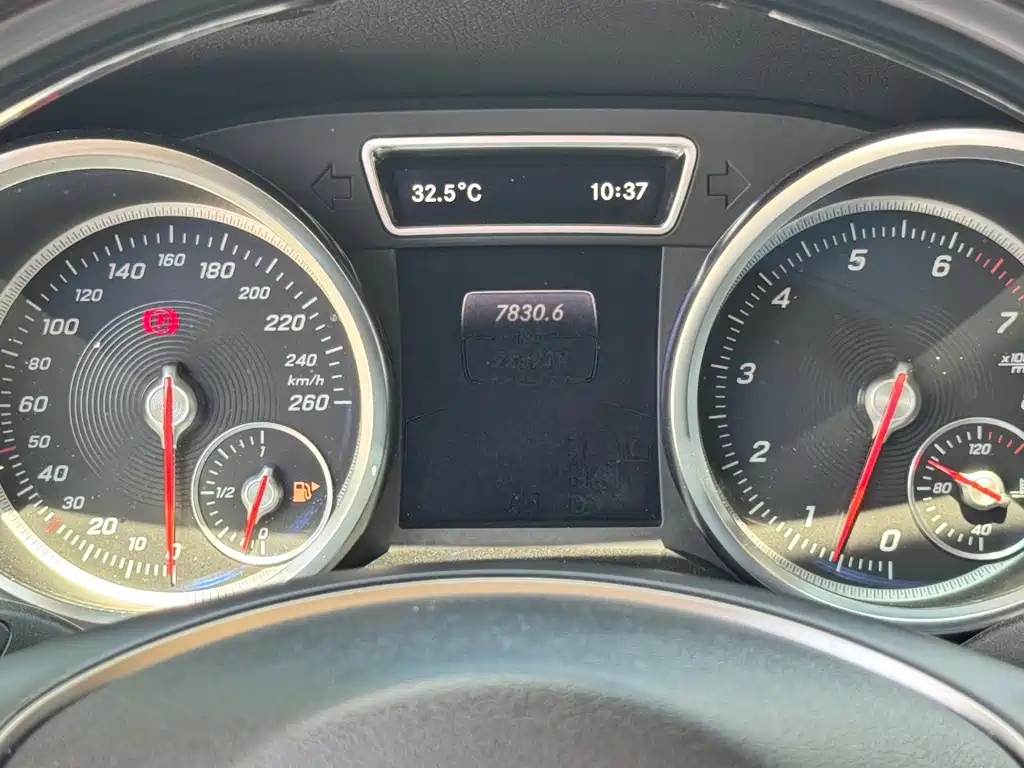 Mercedes-Benz GLE 2017 — фото 12