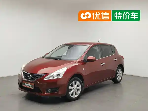 Nissan Tiida 2013
