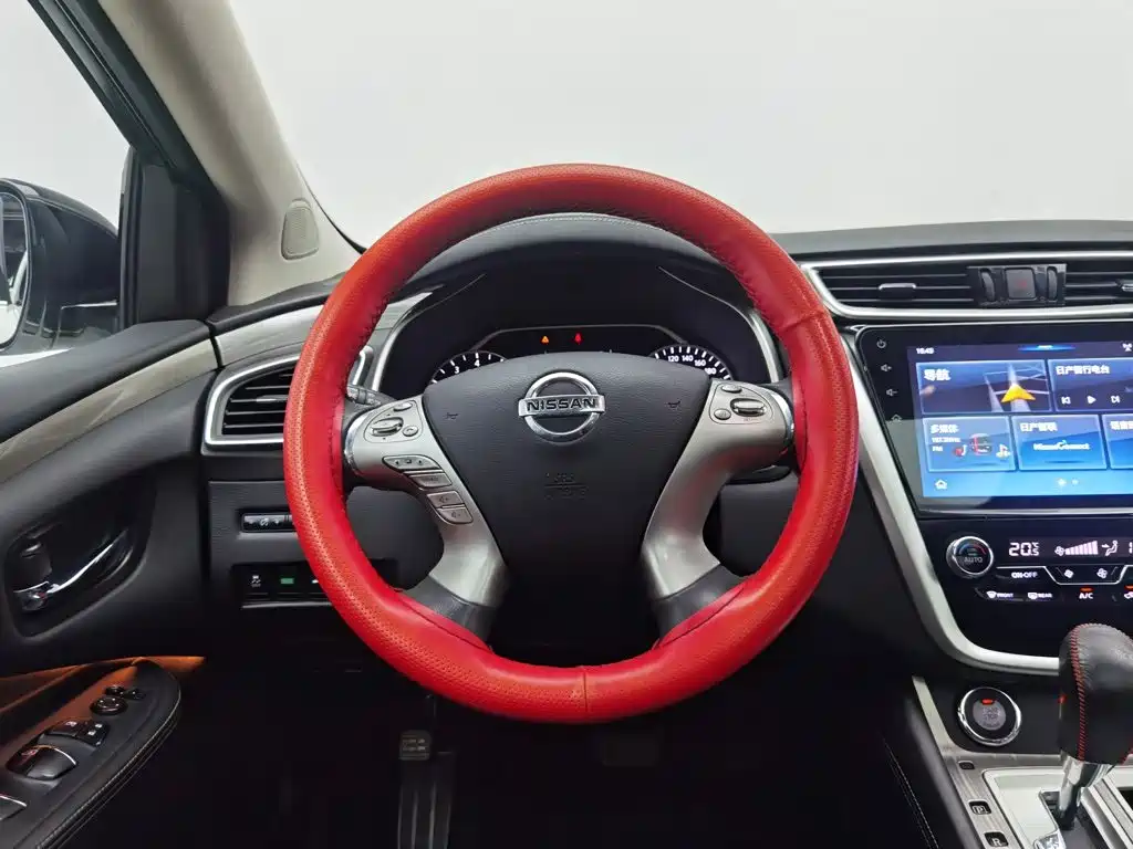Nissan Murano 2018 — фото 11