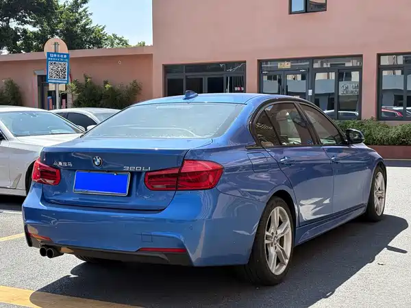 BMW 3 Series 2017