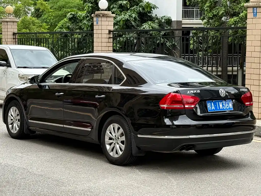 Volkswagen Passat 2014 — фото 3