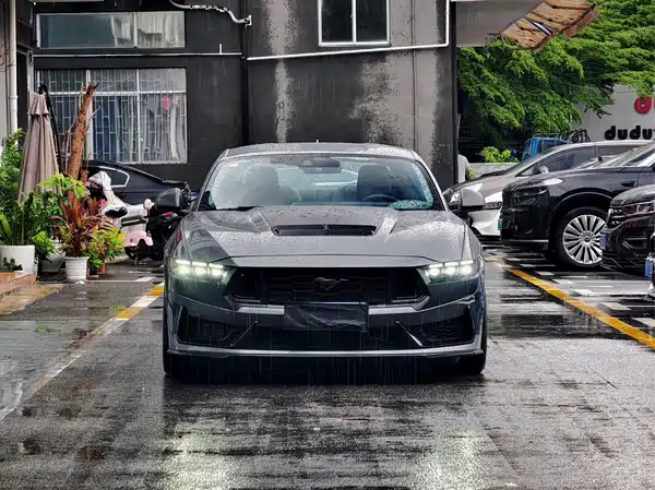 Ford Mustang 2024