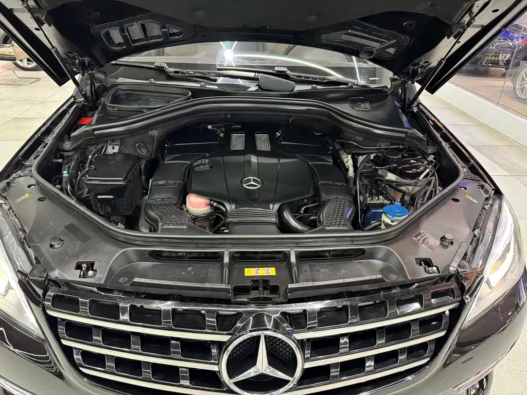 Mercedes-Benz M-Class 2015 — фото 15