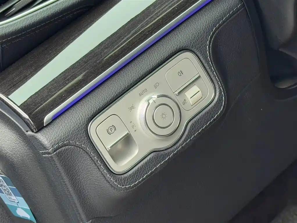 Mercedes-Benz GLE 2020 — фото 19