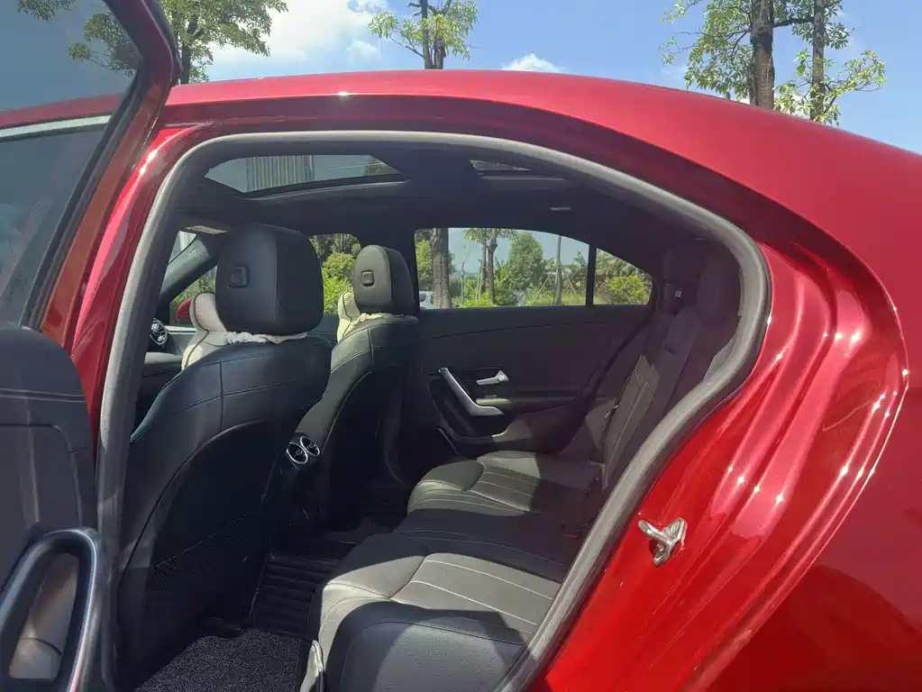 Mercedes-Benz A-Class 2021
