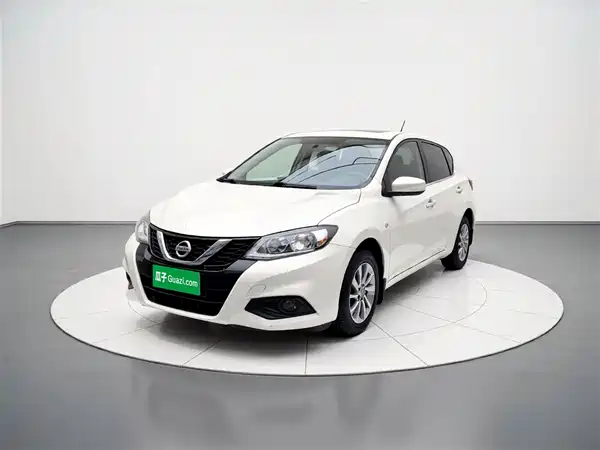 Nissan Tiida 2016