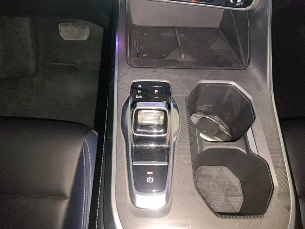 GAC Trumpchi GS3 2023 — фото 14