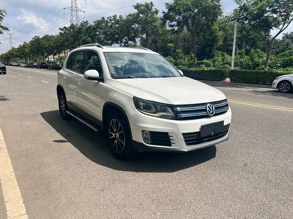 Volkswagen Tiguan 2015 — фото 3