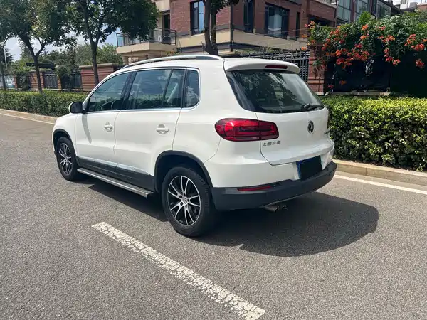 Volkswagen Tiguan 2015