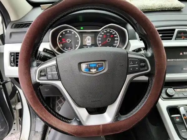 Geely Boyue 2018