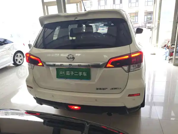 Nissan Terra 2023