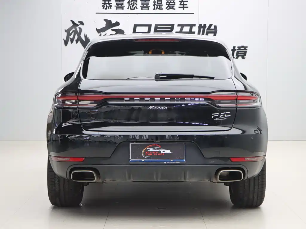 Porsche Macan 2019 — фото 23